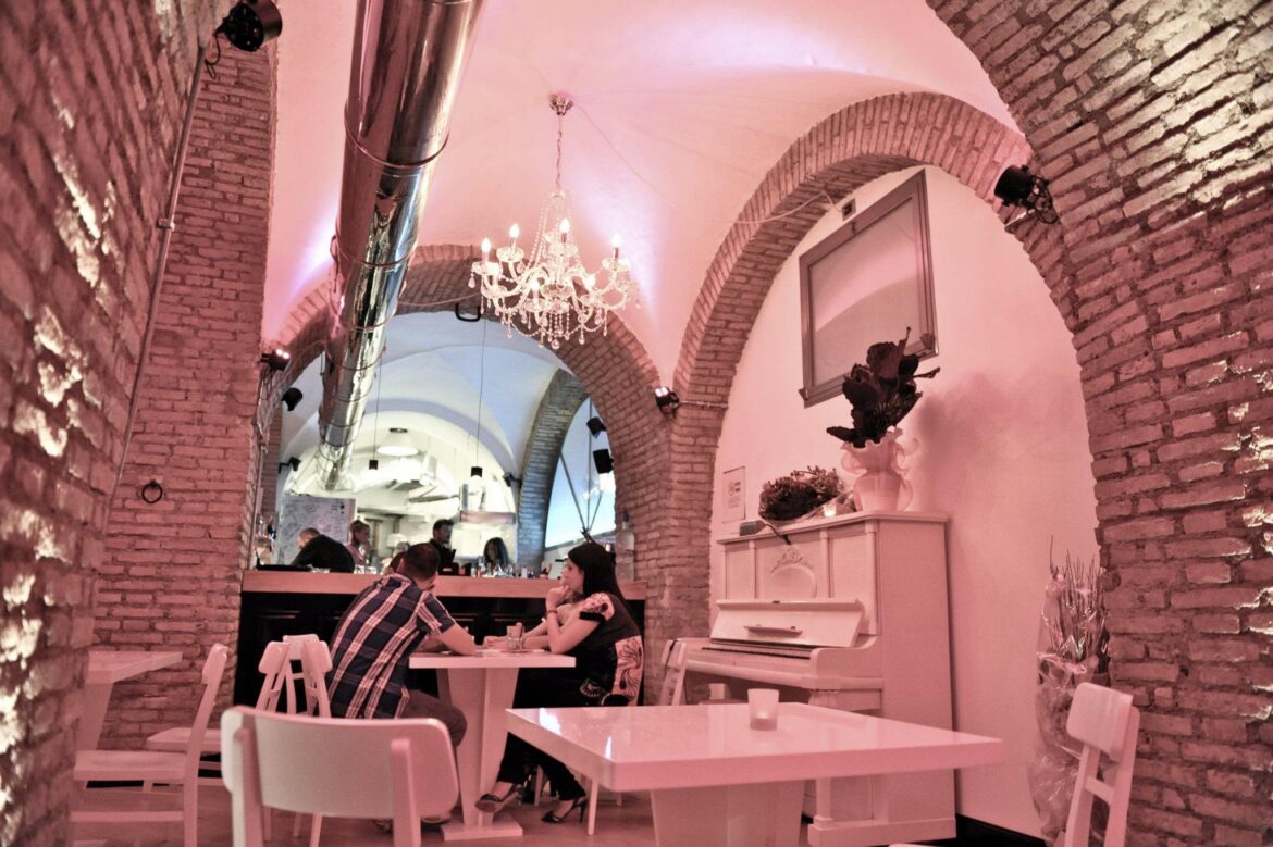 Anima Mundi is a lounge bar