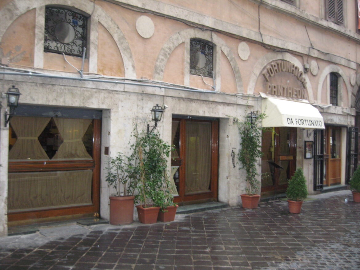 Da Fortunato restaurant is next to the Pantheon