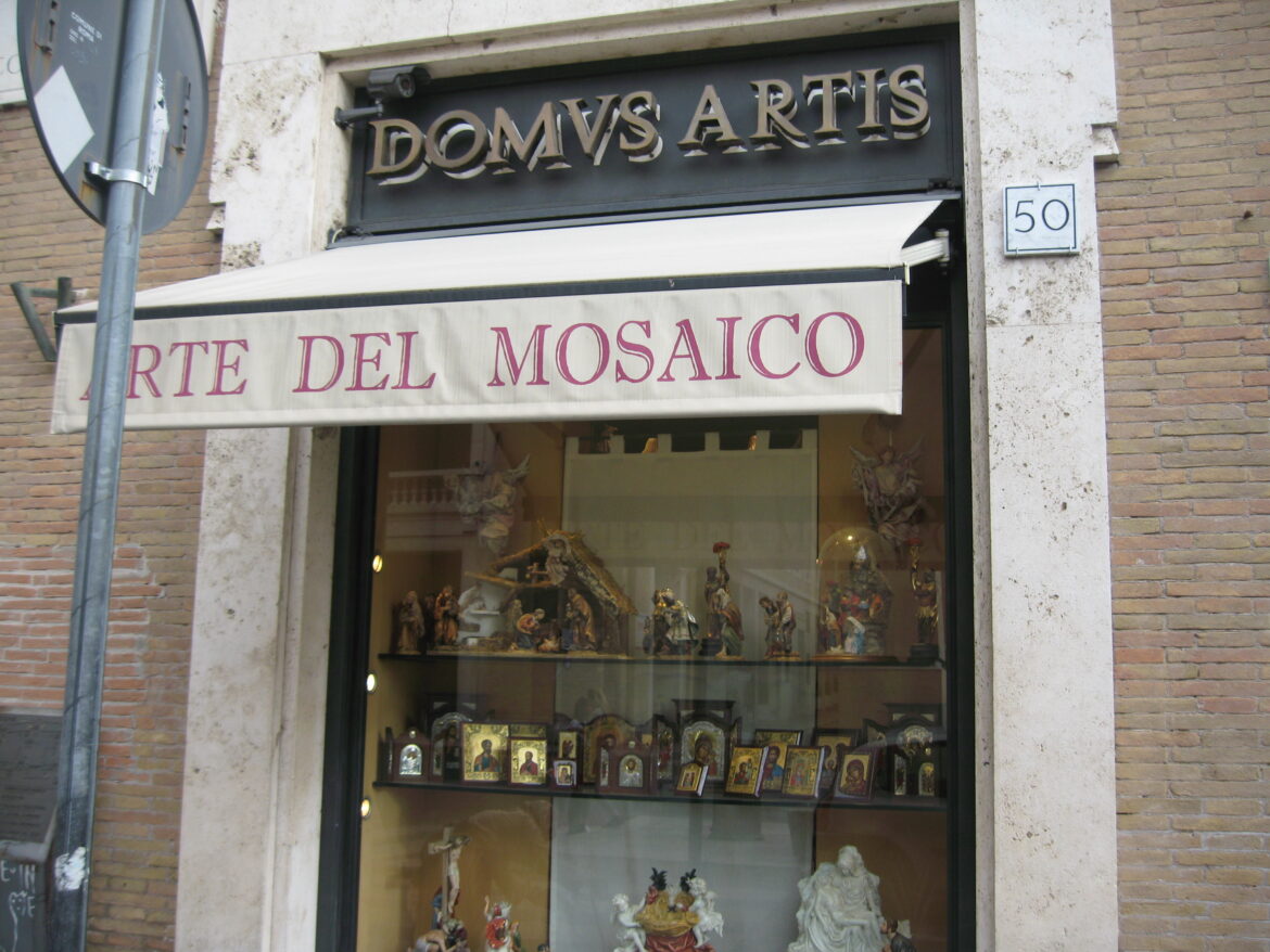 Domvs Artis souvenir shop