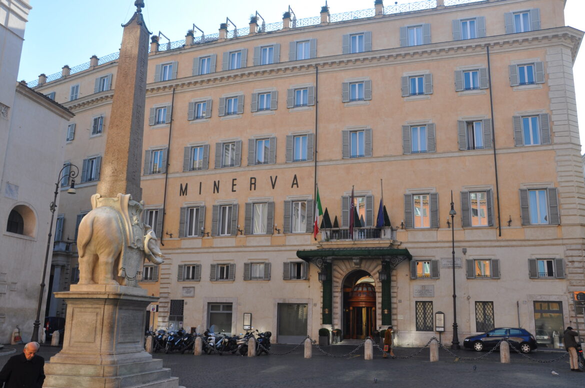 Hotels near the Pantheon